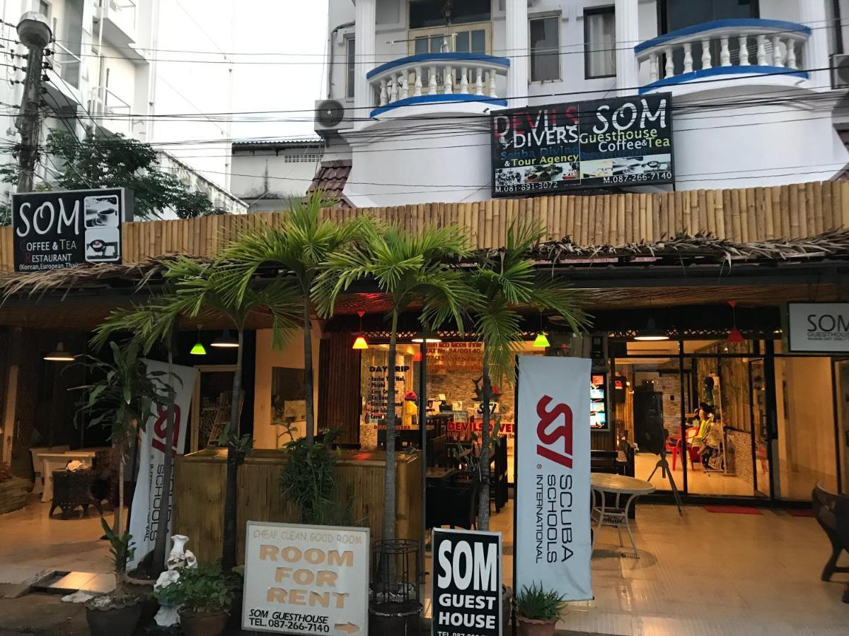 Som Guesthouse Patong Екстериор снимка