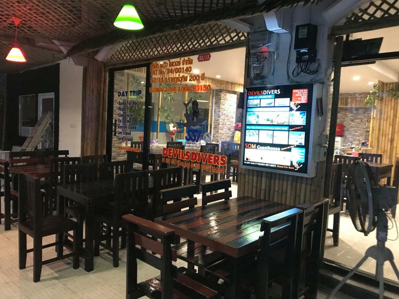 Som Guesthouse Patong Екстериор снимка
