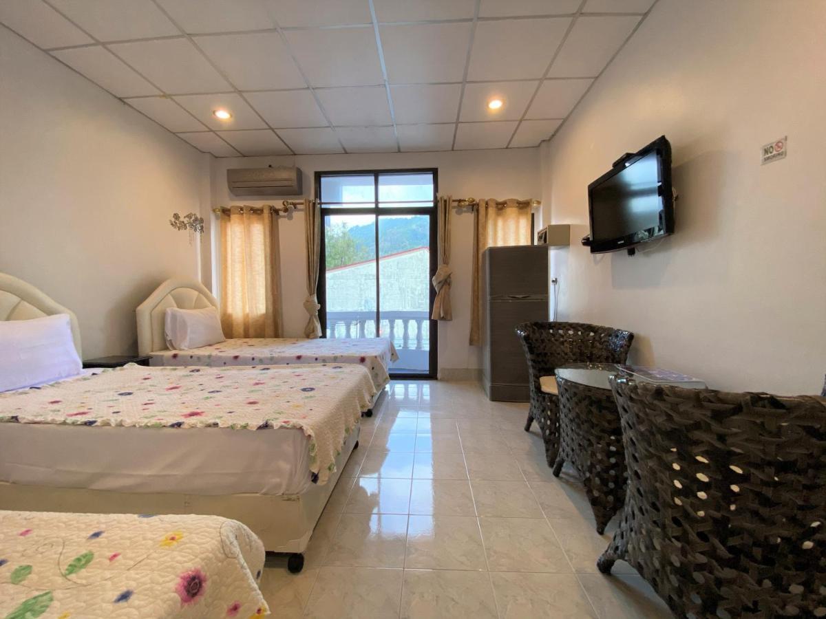 Som Guesthouse Patong Екстериор снимка