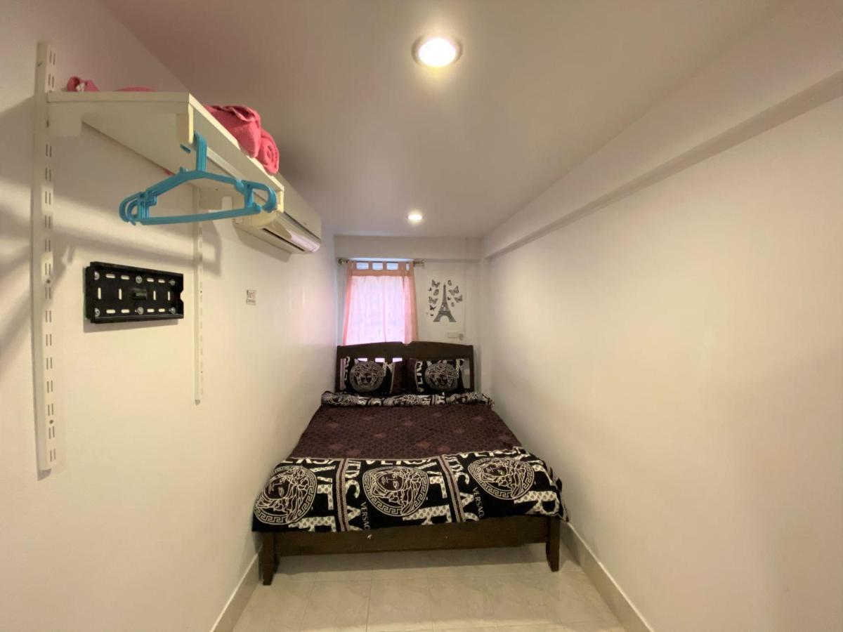 Som Guesthouse Patong Екстериор снимка