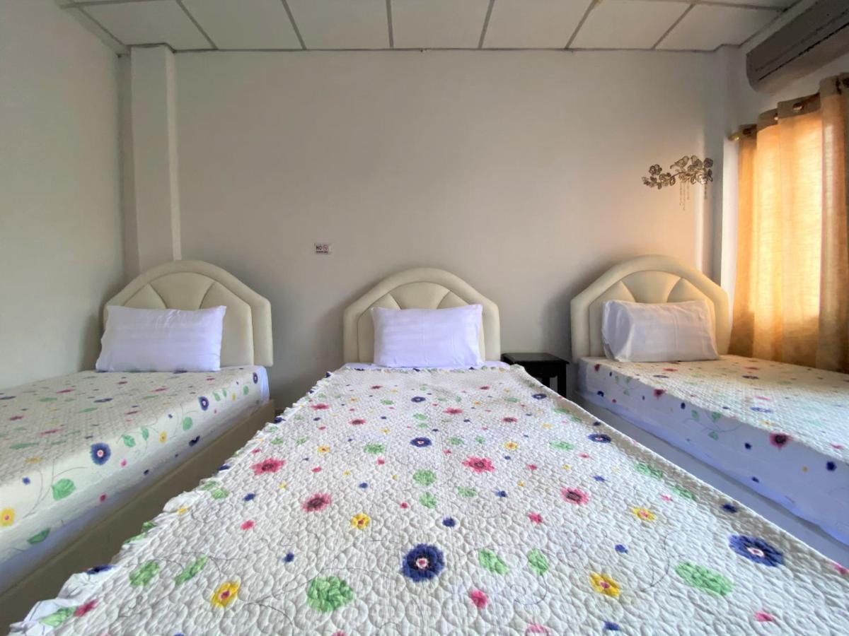 Som Guesthouse Patong Екстериор снимка